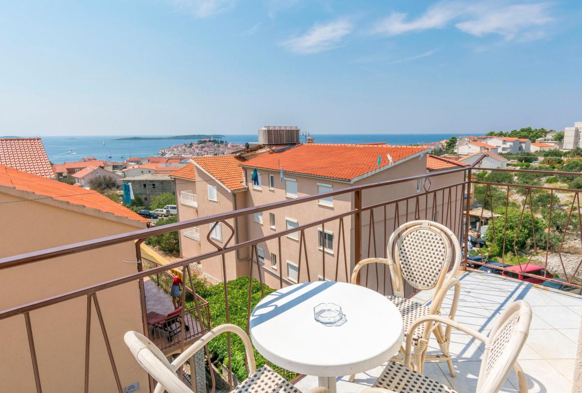 Apartments Jere Proto Primošten Exterior foto